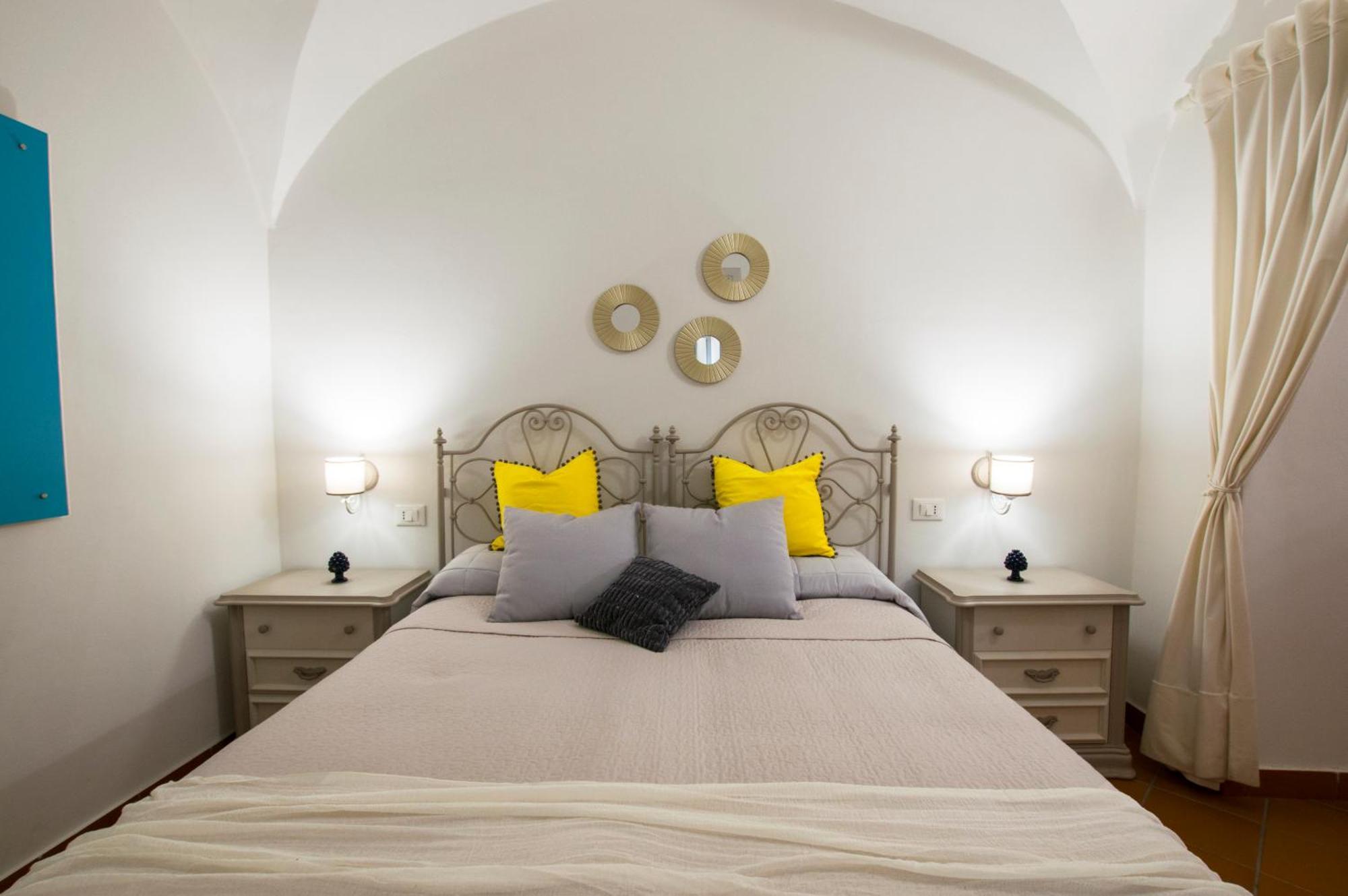 Capo Rama Suites & Rooms Terrasini Buitenkant foto